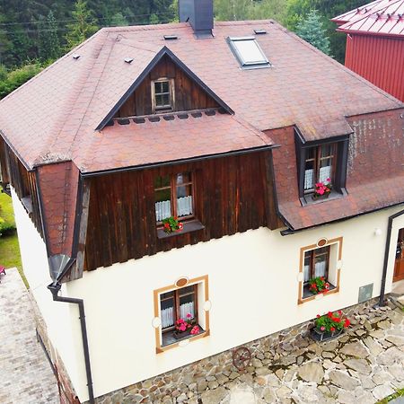 Apartmany Chalupinka Железна Руда Екстер'єр фото