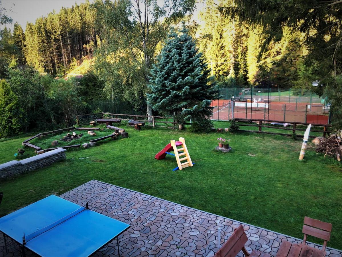 Apartmany Chalupinka Железна Руда Екстер'єр фото